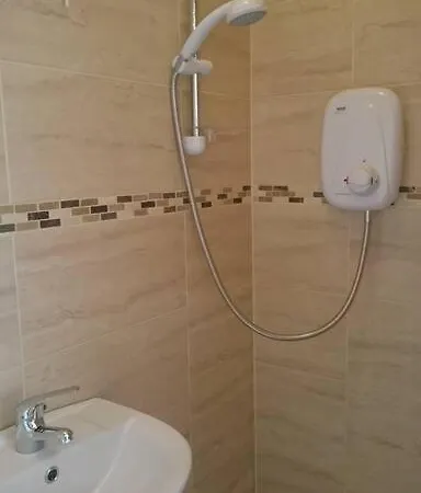 Skellig View Bluebell Rose & The Kerry Cliffs 公寓 *