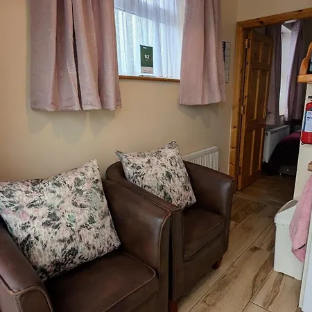 Skellig View Bluebell Rose & The Kerry Cliffs アパート