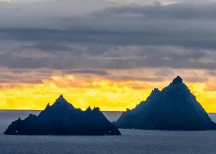 Skellig View Bluebell Rose & The Kerry Cliffs Apartman Portmagee